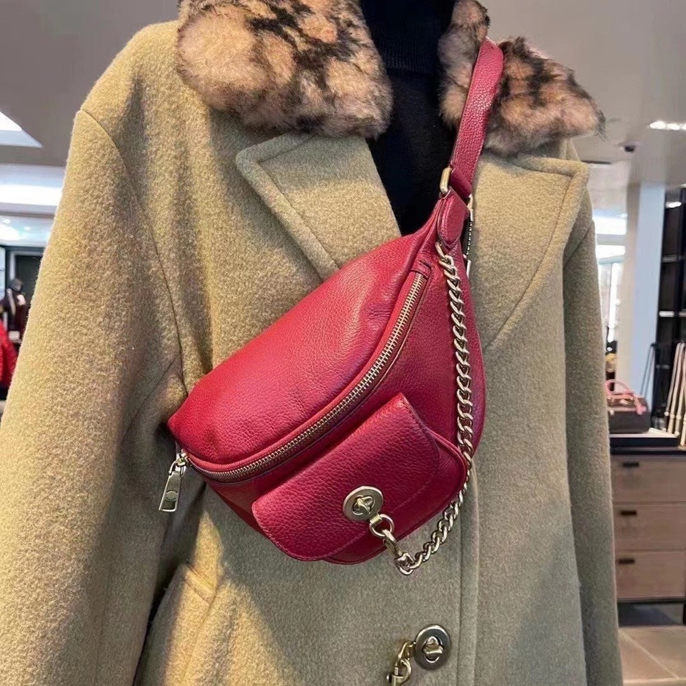 COACH X JENNIFER LOPEZ CHAIN BELT BAG - RED